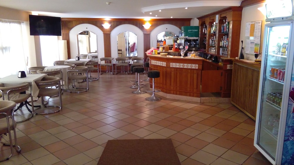 Hotel Glenn 23/37