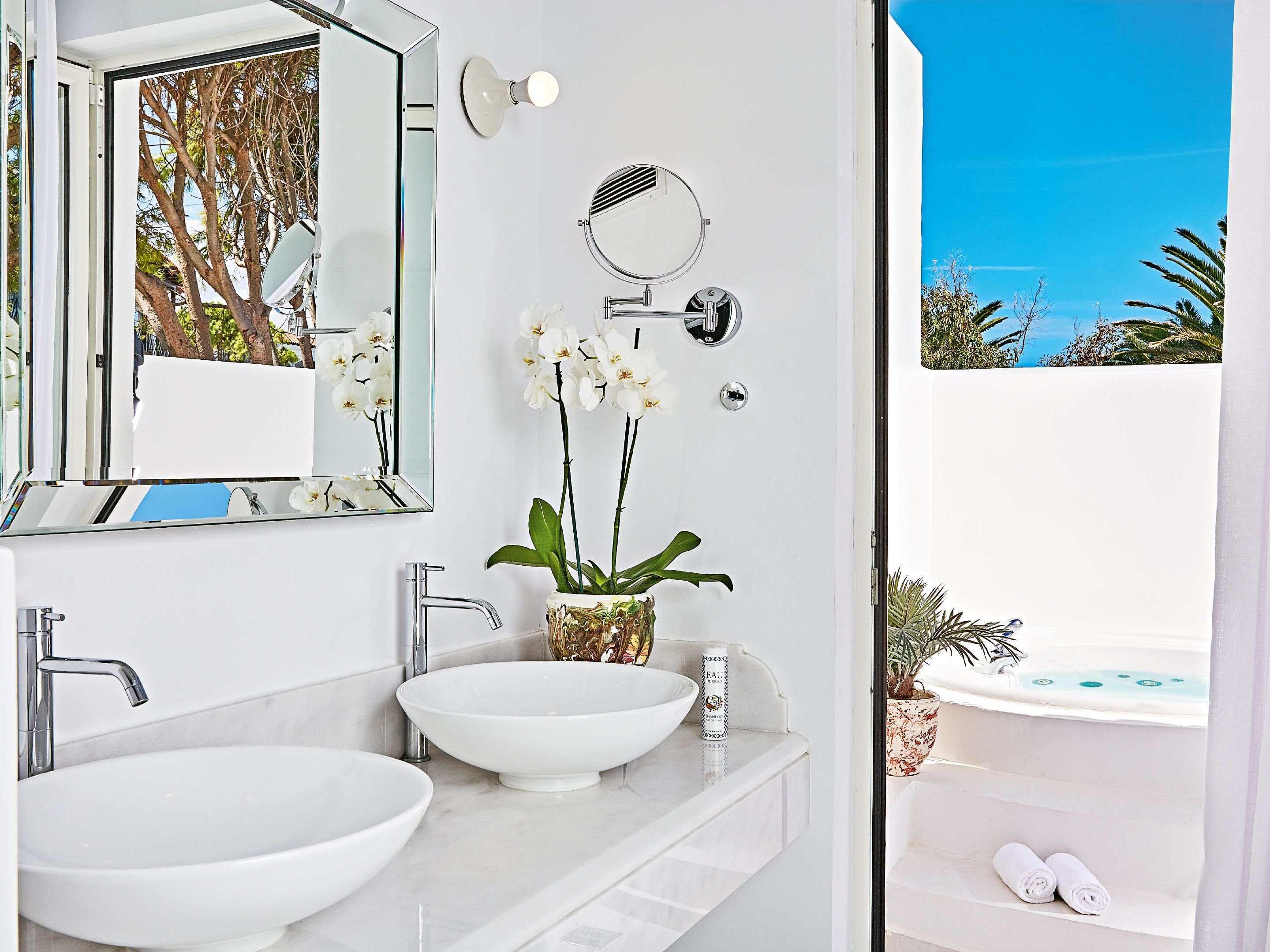 Deluxe, Suite, Bungalow