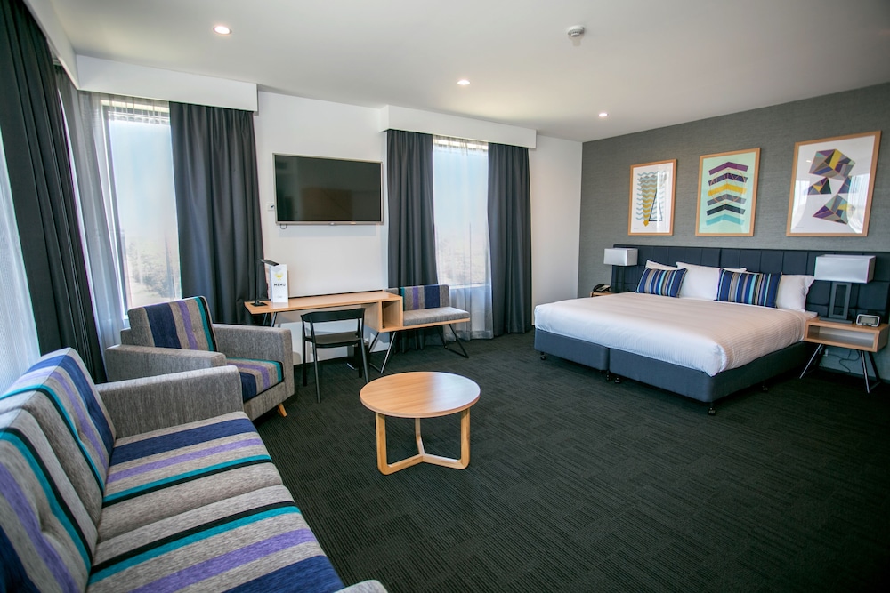 Alpha Hotel Eastern Creek 21/60