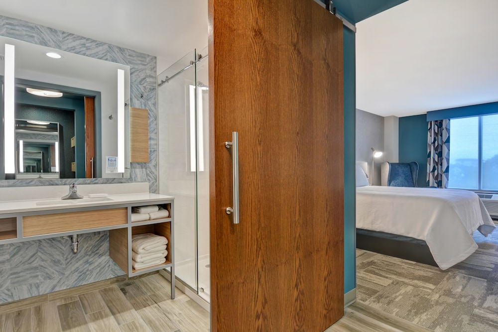 Hilton Garden Inn Destin Miramar Beach 13/84