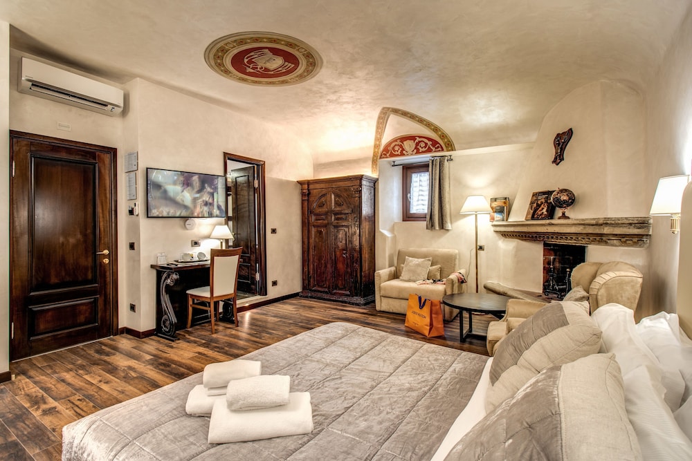 Boutique Relais Barozzi 29/68