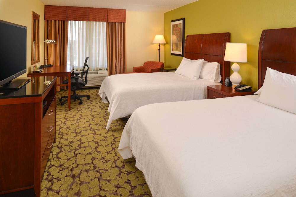 Hilton Garden Inn Terre Haute 16/66
