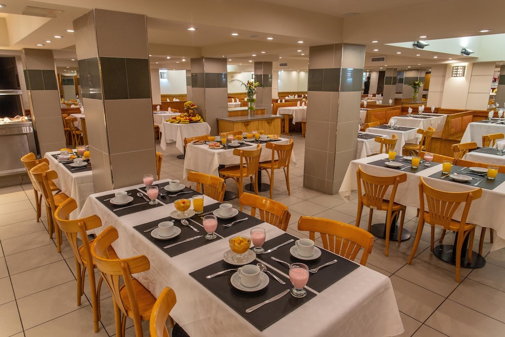 Hotel Aguas del Sur 44/53