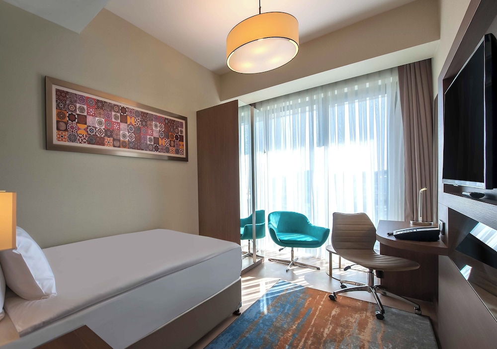 The Superior Living Batisehir 12/55