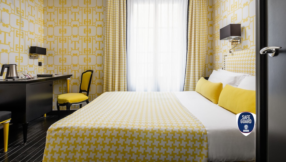 Hotel Monceau Elysees 12/39