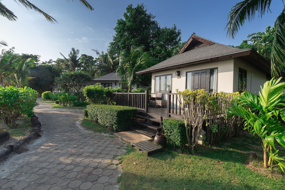 Phi Phi Holiday Resort 11/80