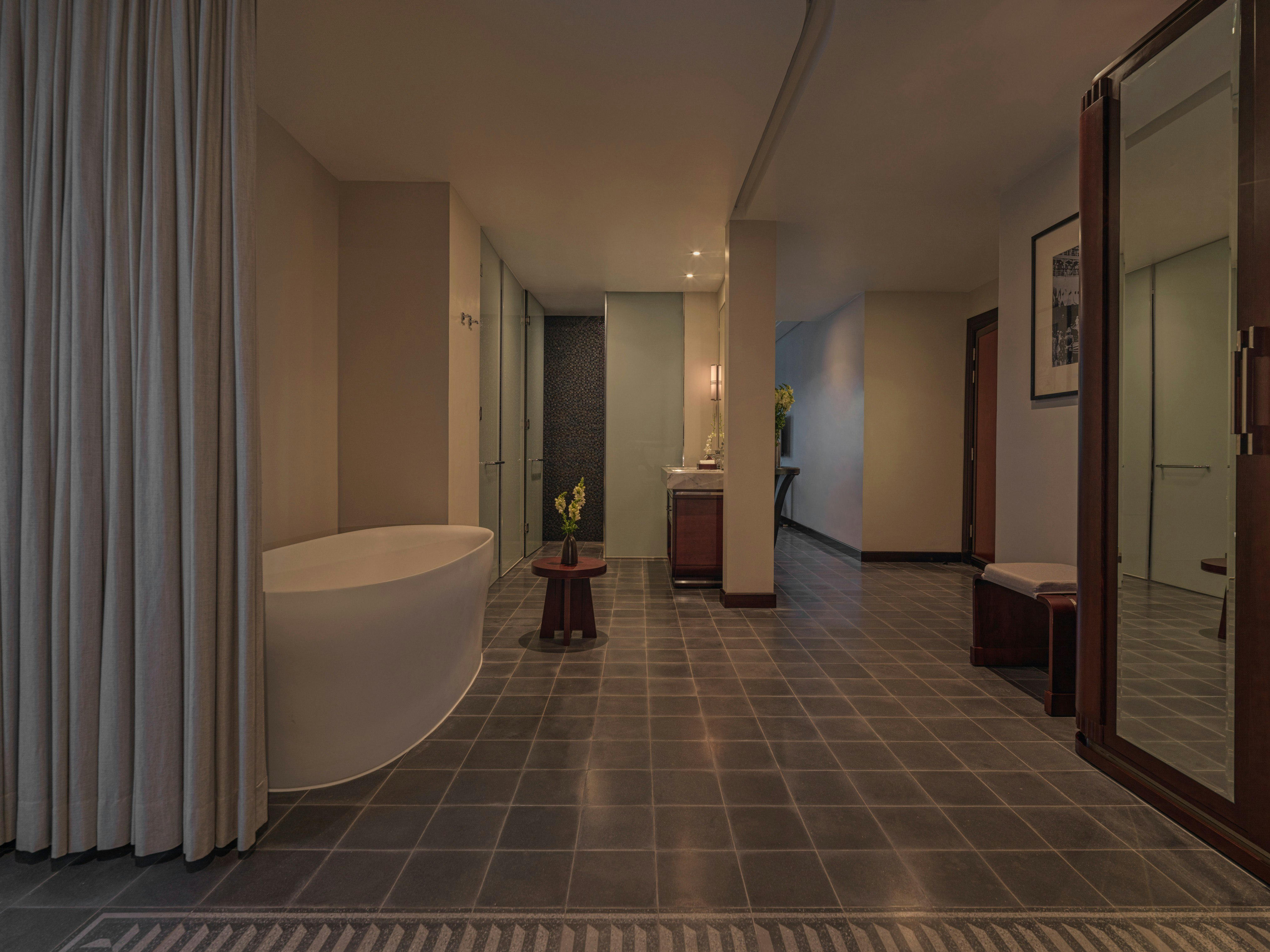 Azerai La Residence Hue 23/50