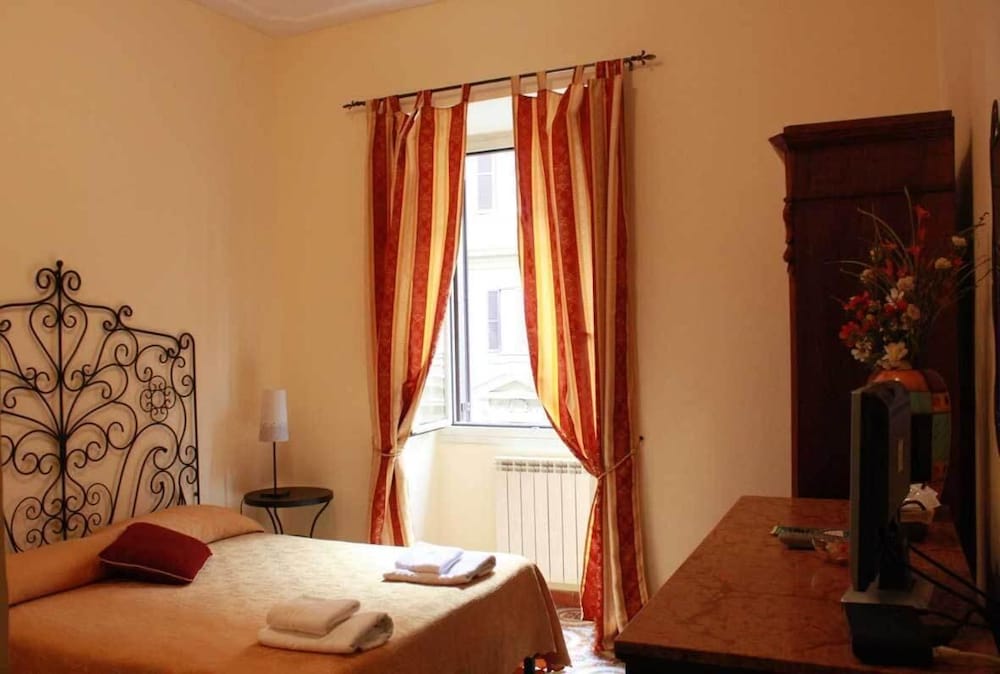 Hotel Campidoglio 19/51