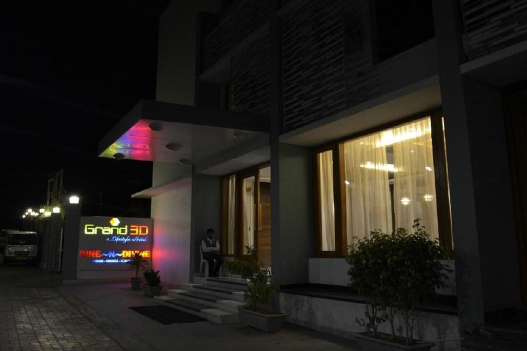 Hotel Grand 3D 4/23