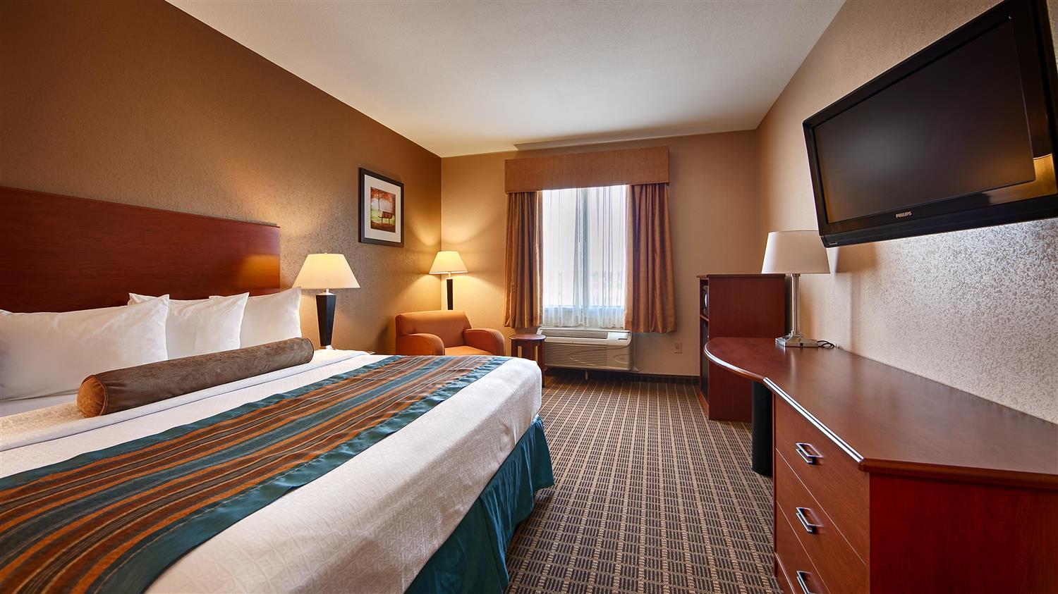 غرفة بسرير كينج لذوي الإعاقة