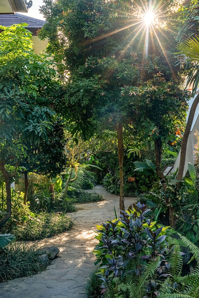 Radha Phala Resort and Spa 61/69