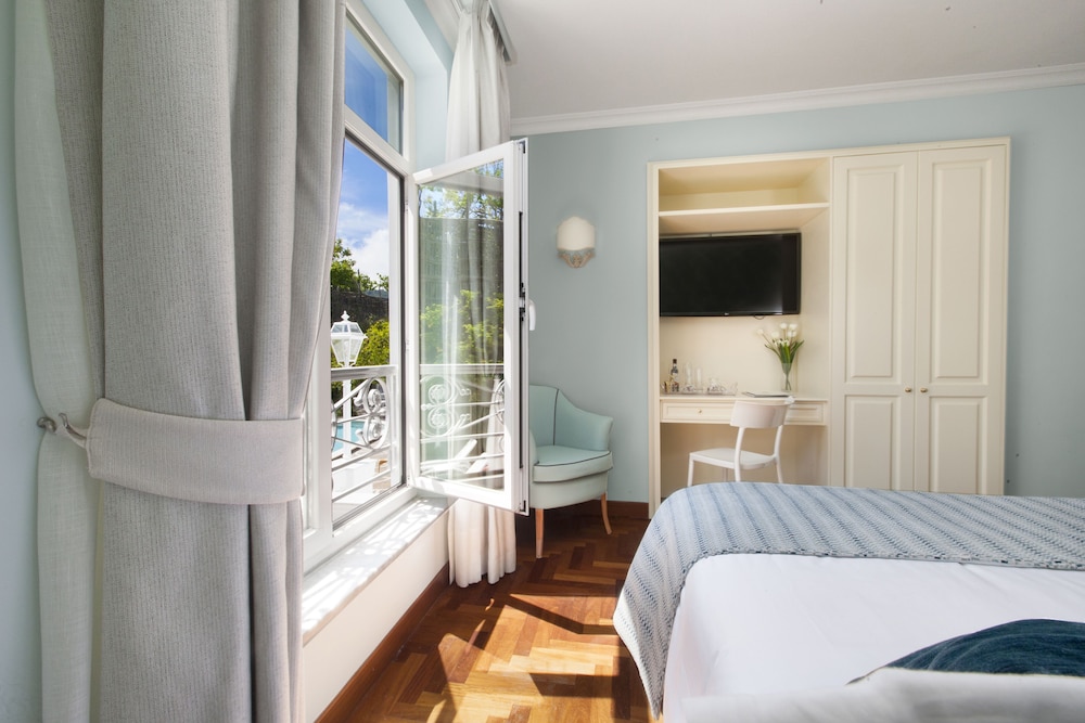Relais Villa Savarese 24/78