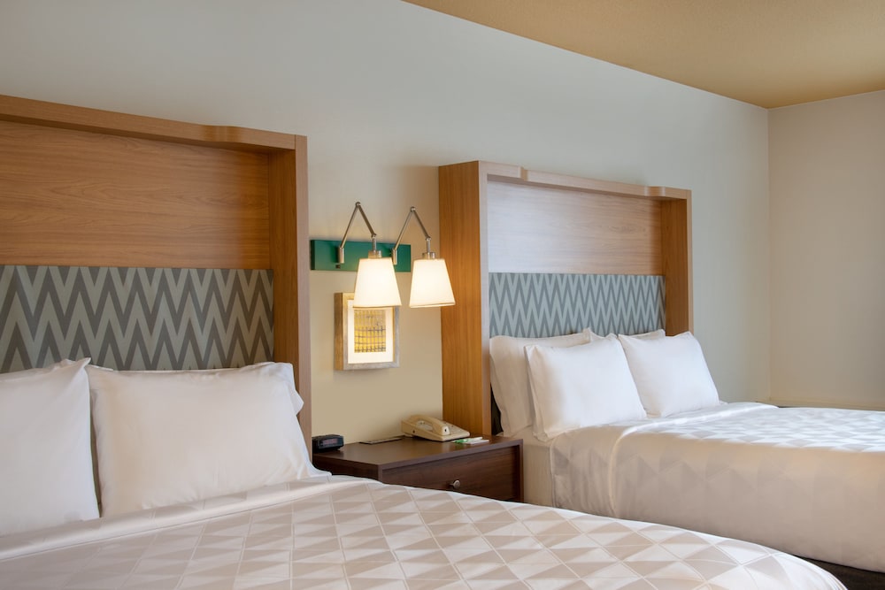 Holiday Inn Denver East Stapleton 13/67