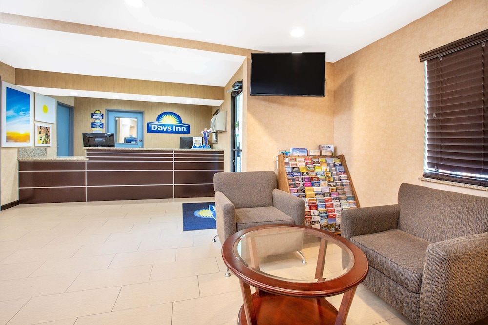Days Inn by Wyndham Woodland 28/54