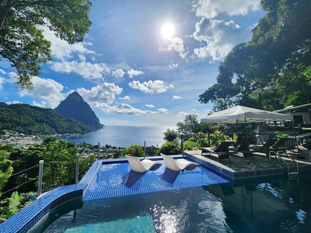 Green Fig Resort and Spa 48/60