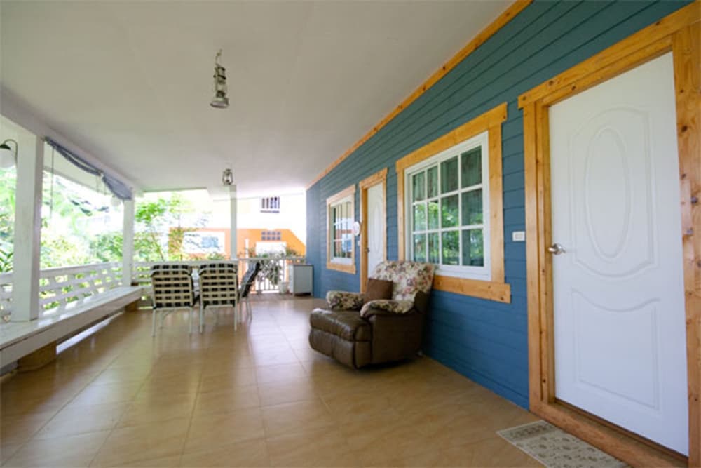 Belmont Village 48/64