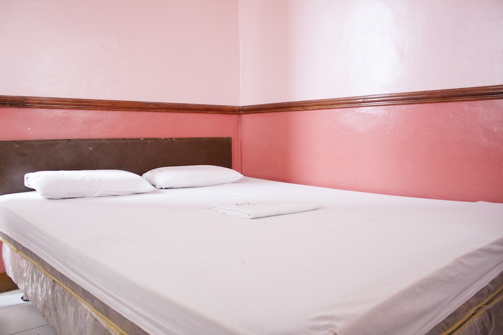 Gv Hotel Maasin 24/41