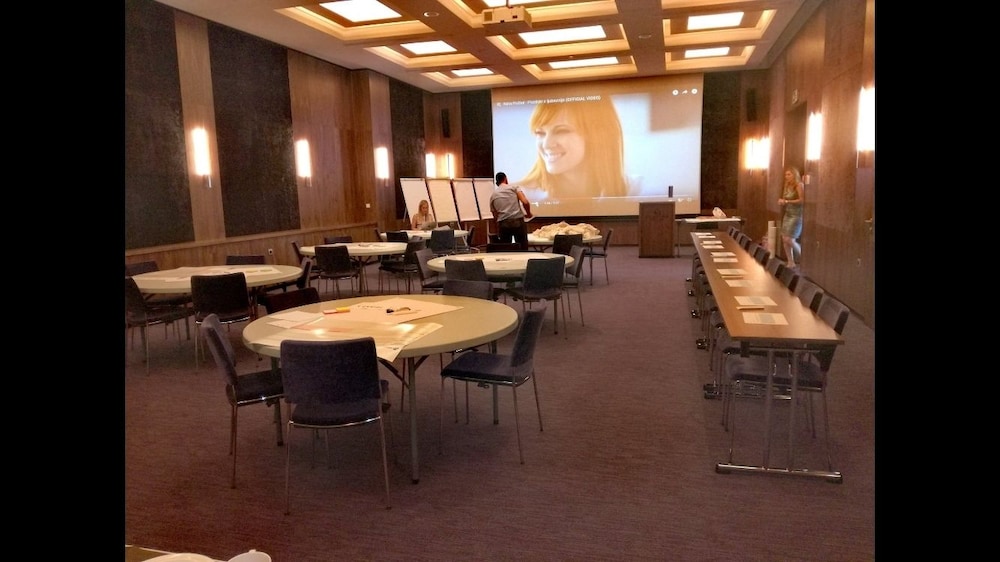 Atlantida Boutique Hotel 66/74