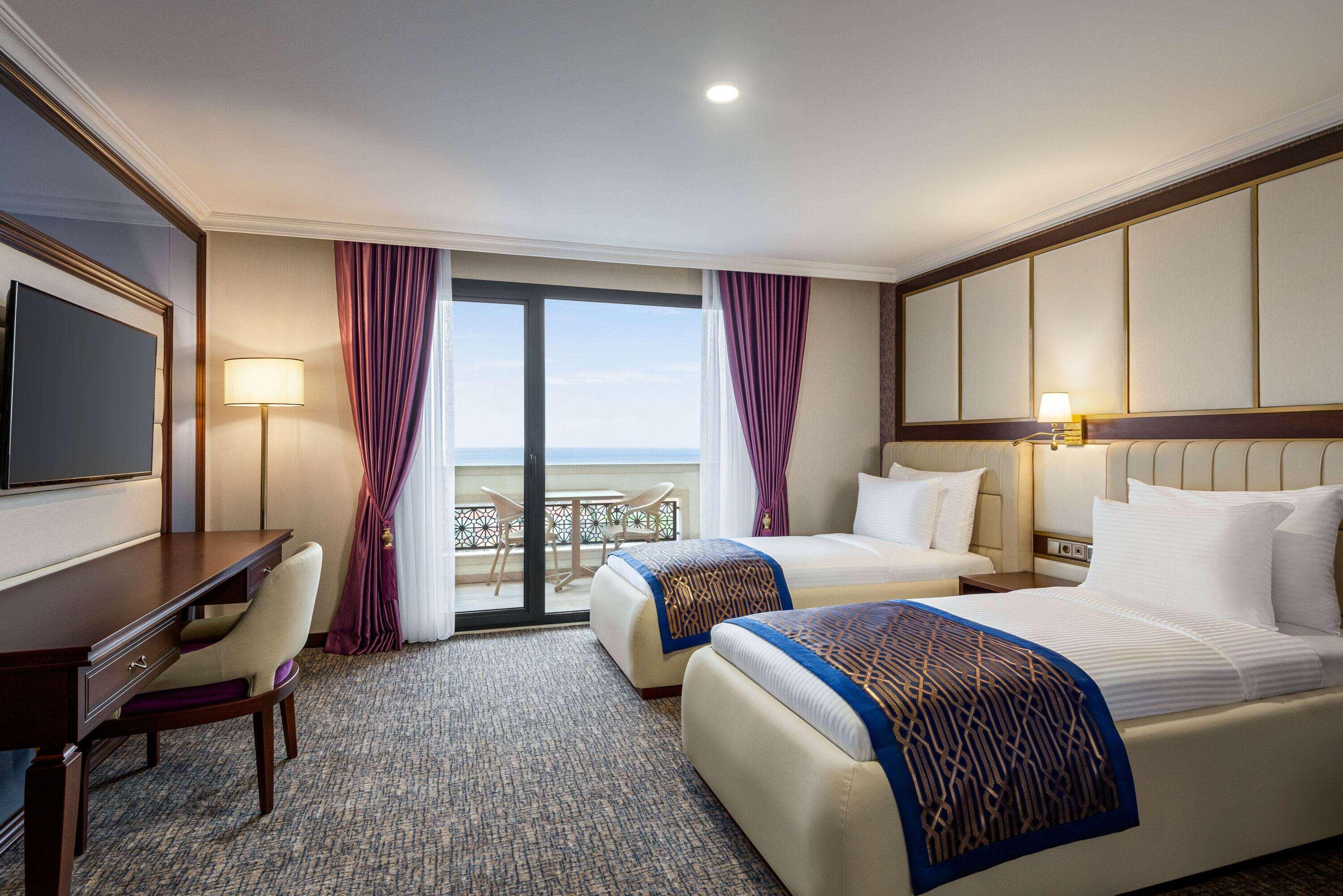 Standard, Twin Beds