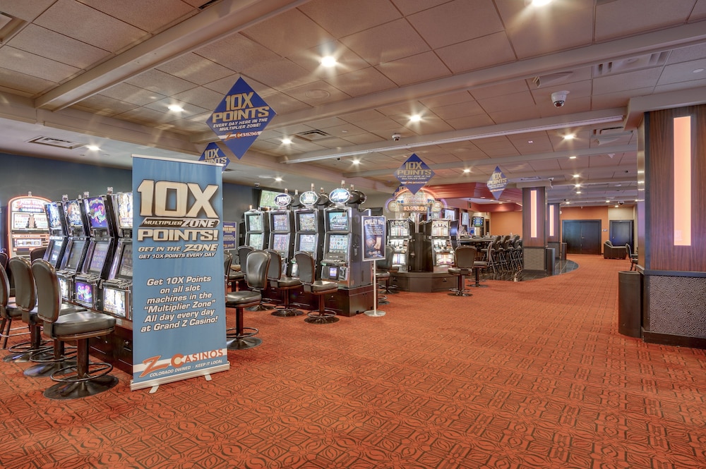 Grand Z Hotel Casino by Red Lion Hotels 27/57