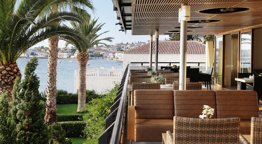 Spetses Hotel 12/18