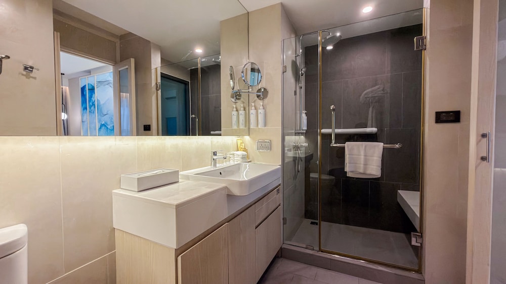 جناح بسرير كينج بغرفة نوم واحدة، Bayphere Hotel Pattaya JC 7/7