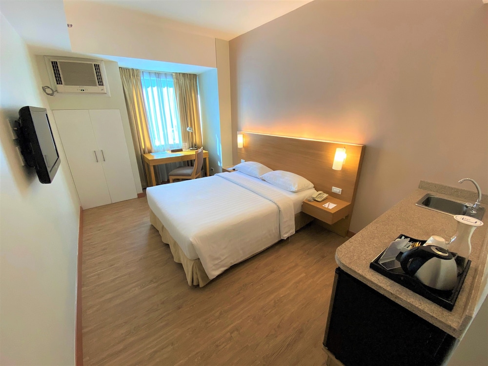 Studio, One Pacific Place Serviced Residences 2/3