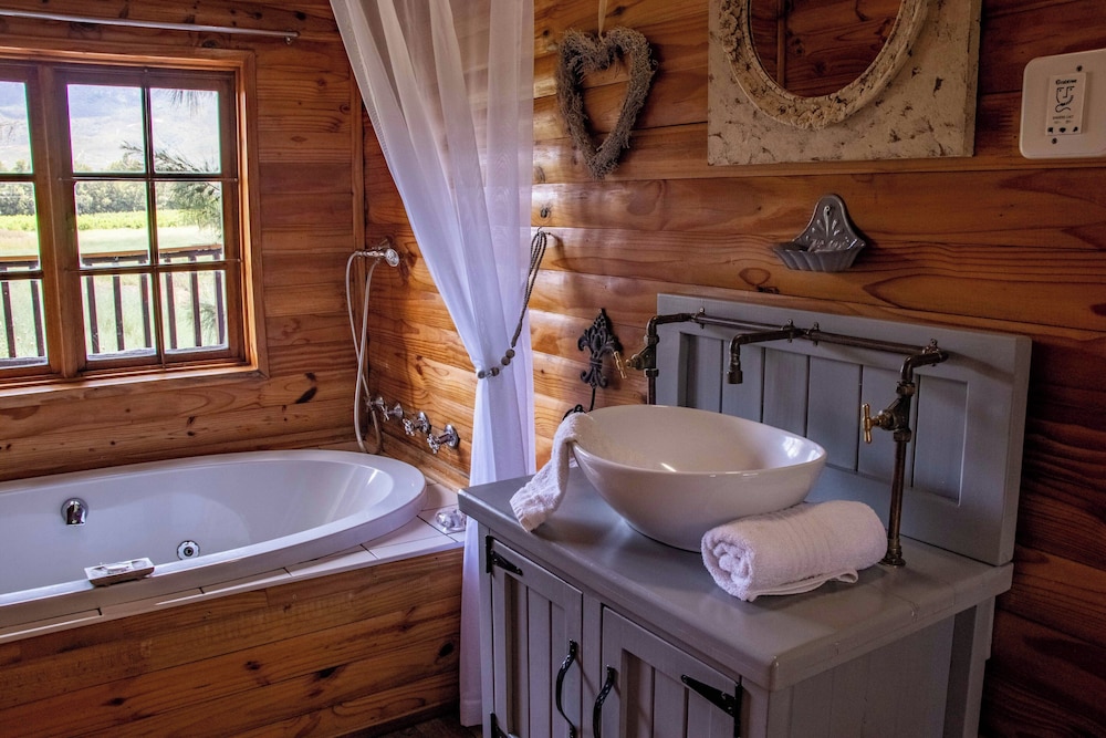 Vindoux Guest Farm And Day Spa 50/50