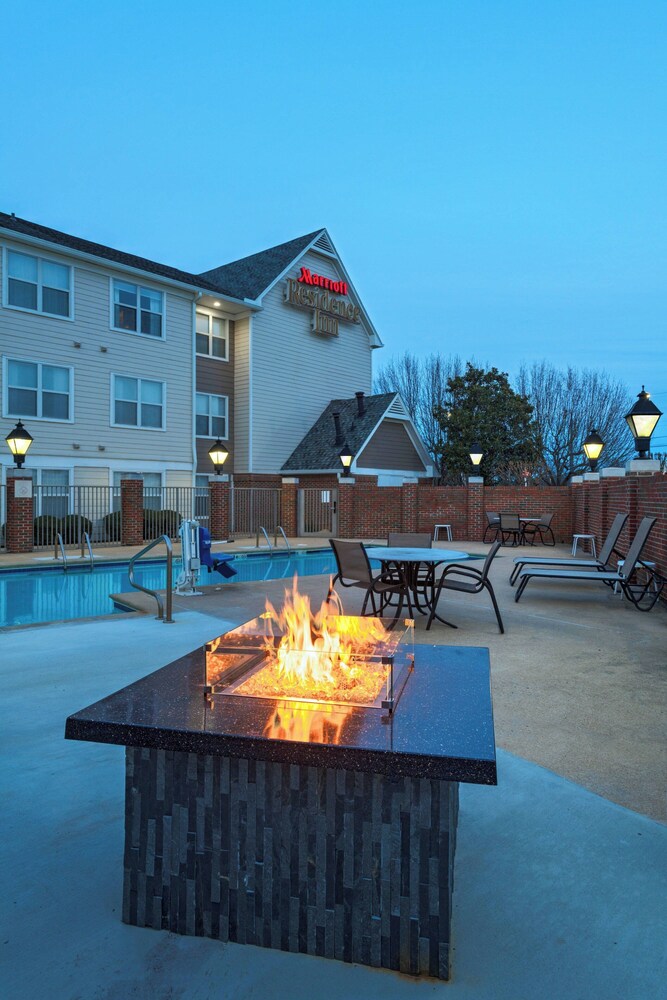 Residence Inn Shreveport Airport 33/38