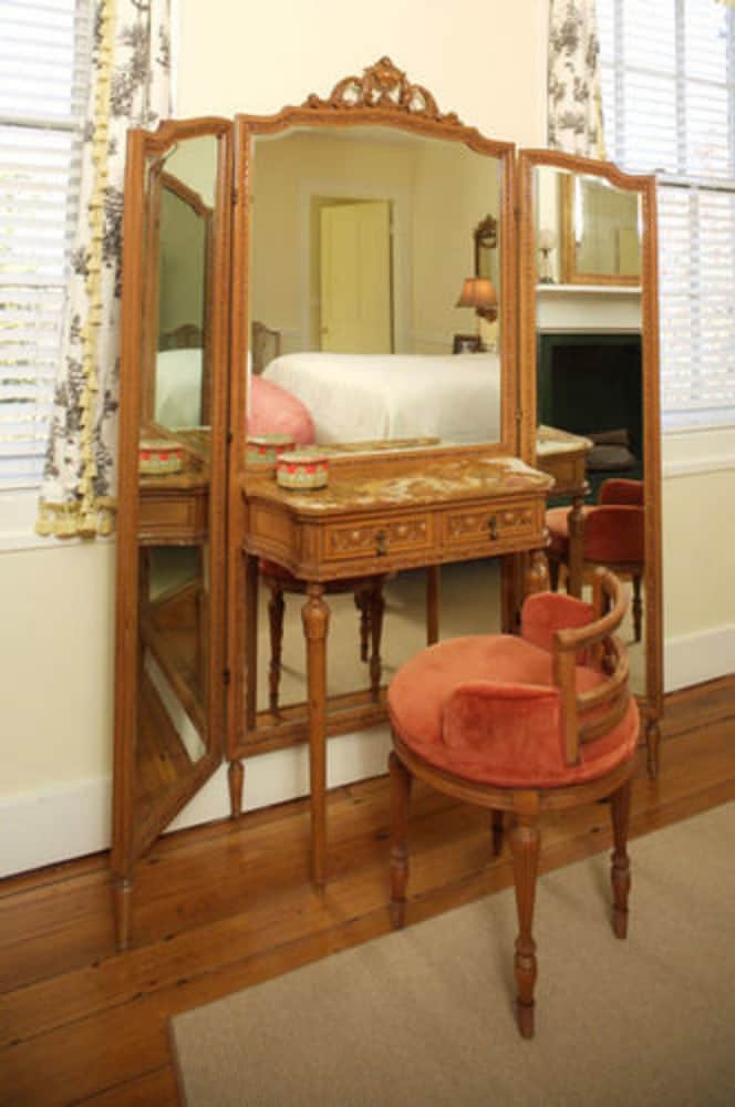 The Burn Bed And Breakfast 9/50
