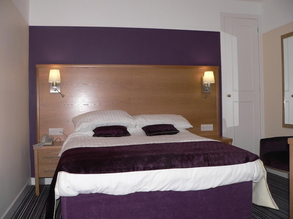 Ayre Hotel 17/40