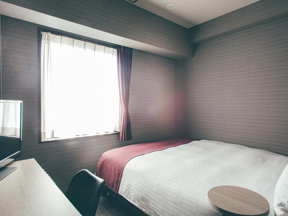 Deluxe, Single, Double Bed, Smoking