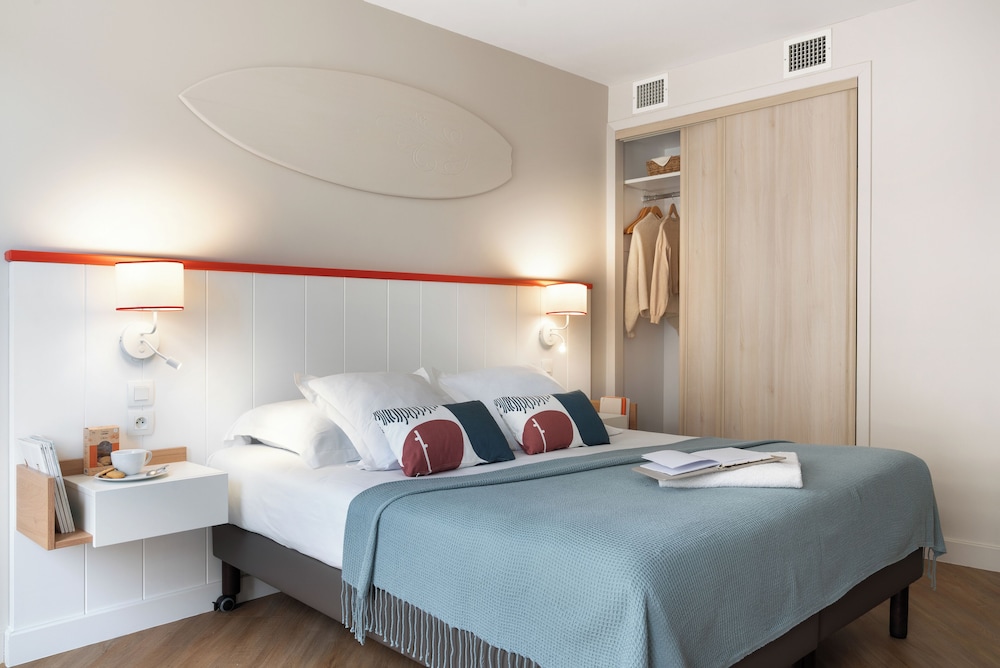 شقة بسريرين منفصلين بشرفة بغرفتين مع أريكة، Pierre And Vacances Premium Residence Haguna Formerly Pierre And Vancances Residence Haguna 3/4