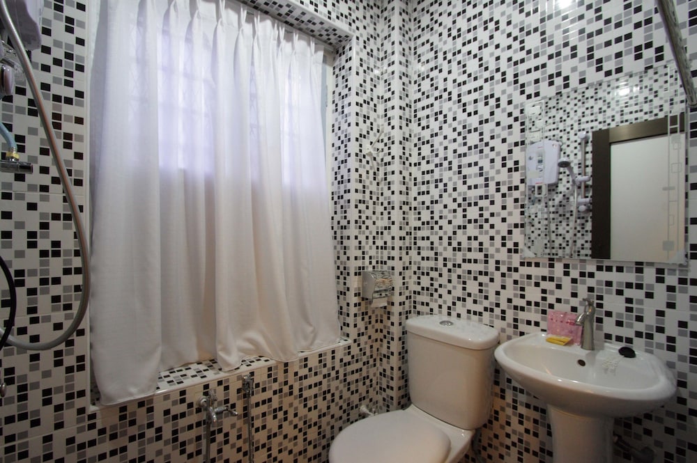Shamrock Guest House Ii 28/31