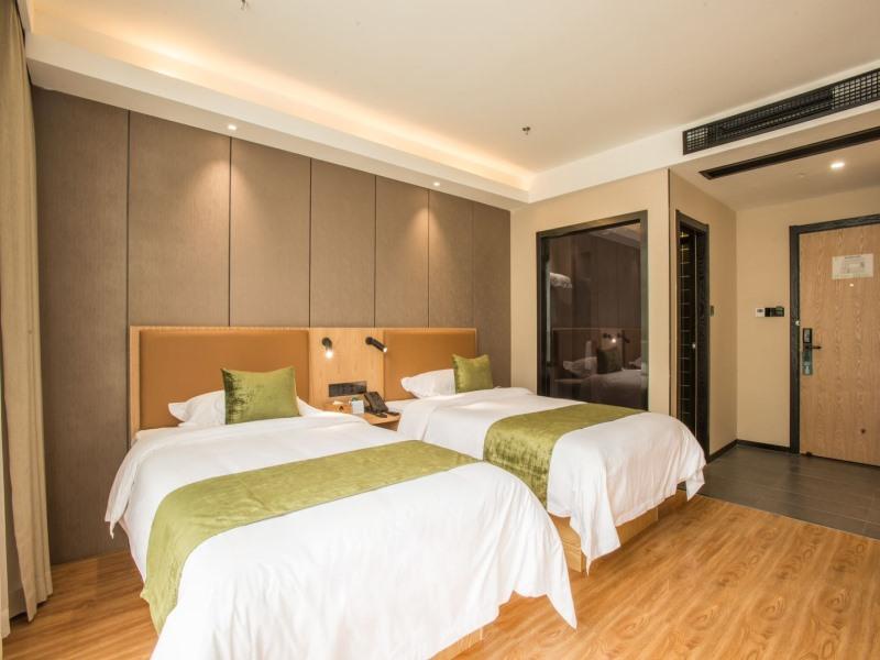GreenTree Inn Nantong Railway Station Express Hotel 5/20