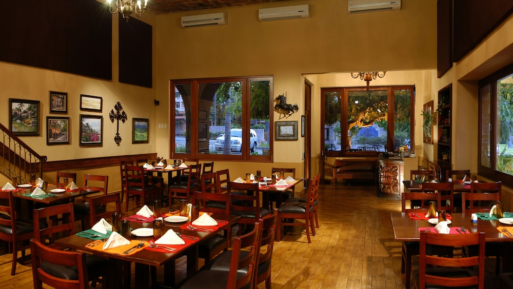 Hotel Playa Mazatlan 45/50