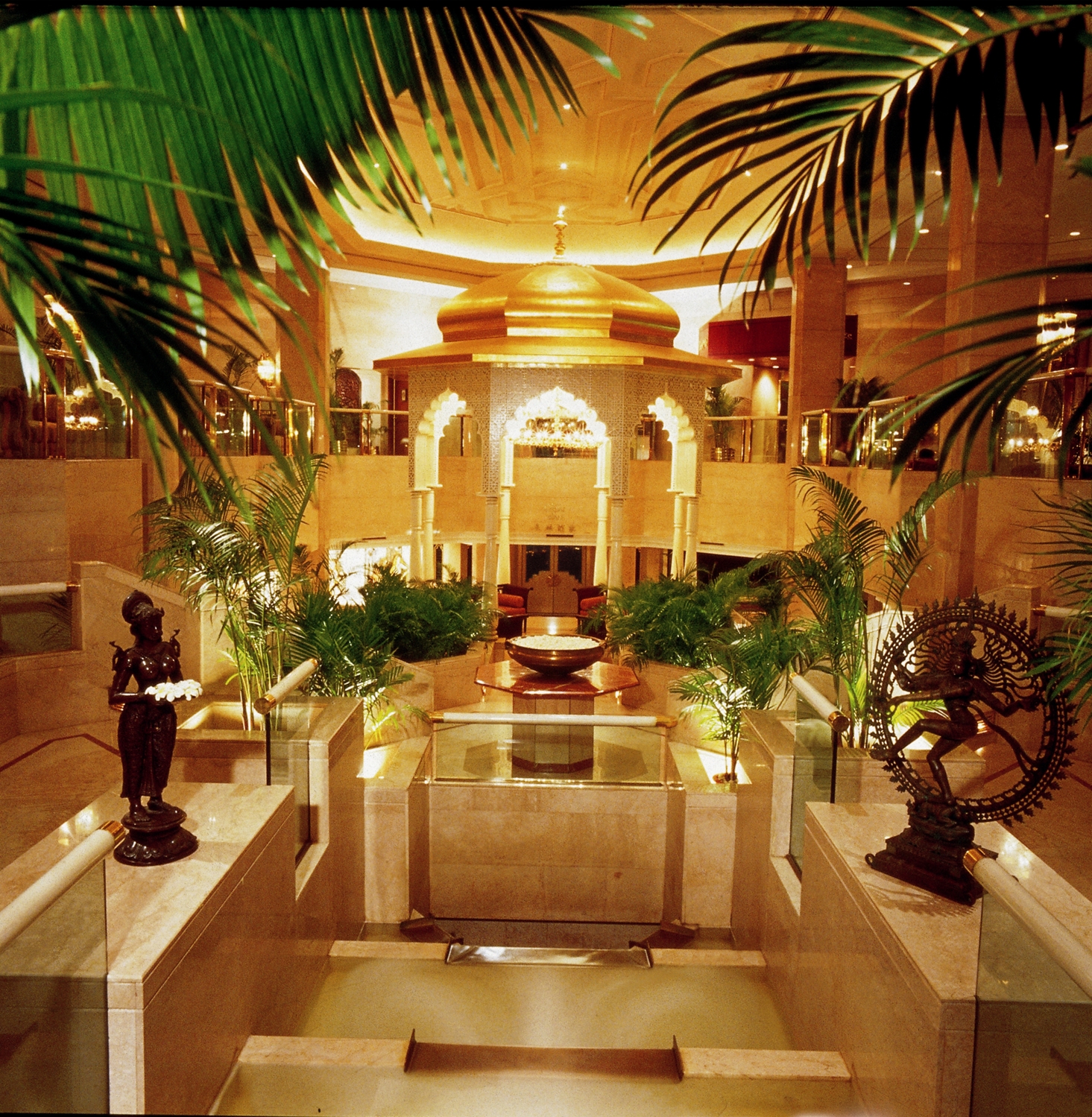 The Leela Mumbai - Resort Style Business Hotel 7/44