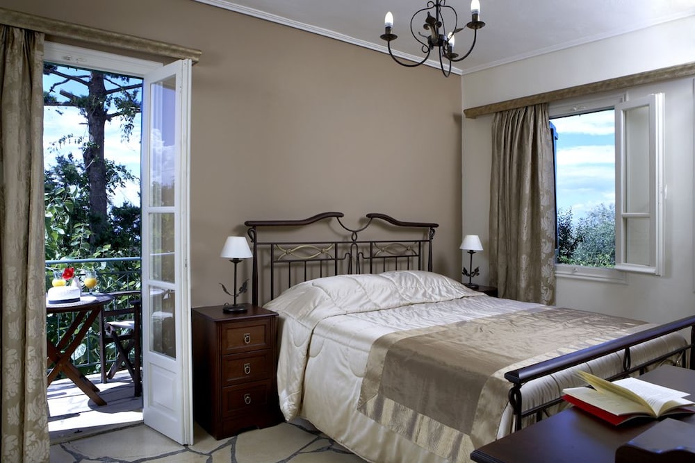 Dafnoudi Hotel Apartments 12/44