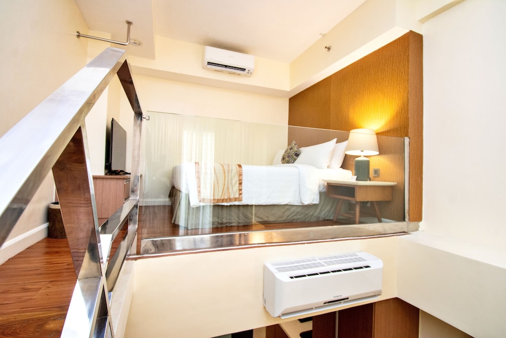 لوفت بسرير كوين بغرفة نوم واحدة، Ferra Premier Boracay by JG 3/4