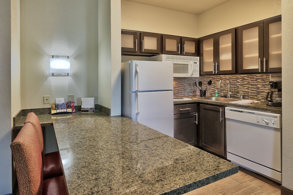 Staybridge Suites Albuquerque North 54/78