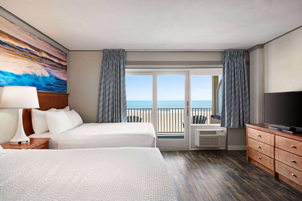 1 Bedroom, Suite, 2 Double Beds, Ocean Front