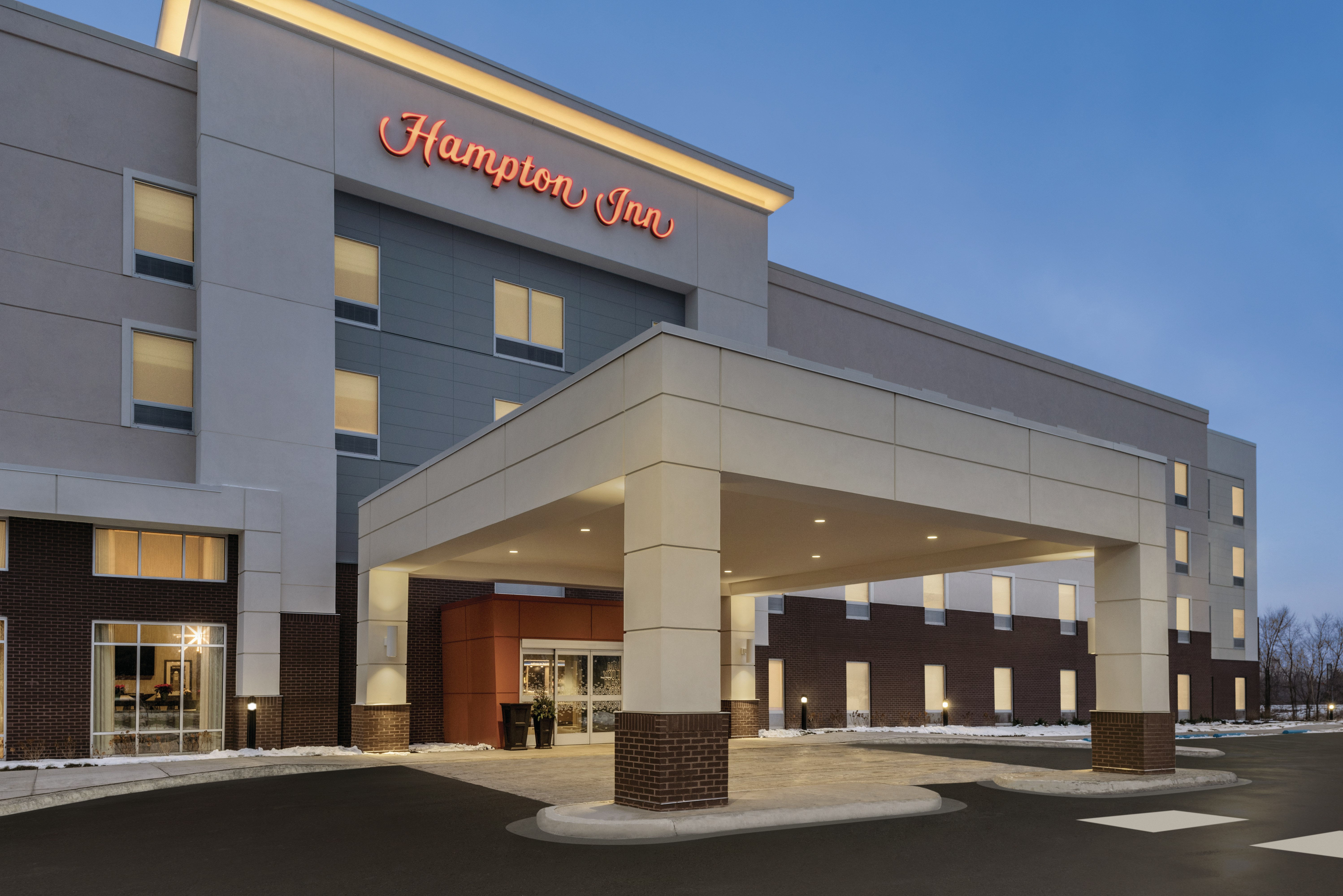 Hampton Inn Brooklyn Park, MN 36/36