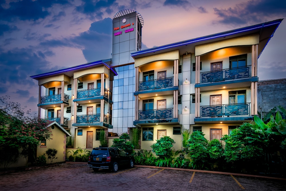 Palm Gardens And Guest House 4/50