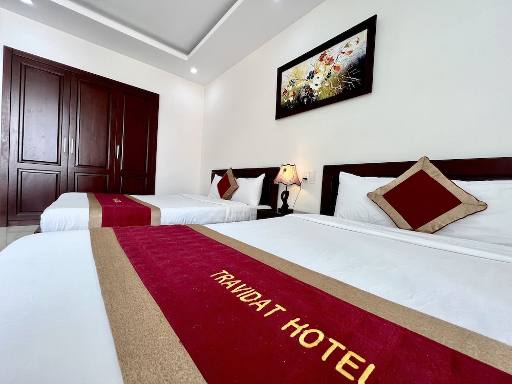 غرفة ديلوكس رباعية بسريرين مزدوجين، Da Nang Port Hotel 2/4