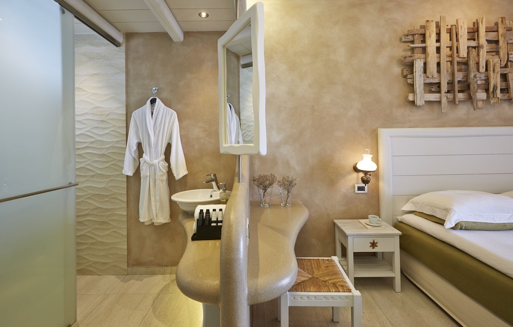 Vrahos Boutique Hotel 28/80