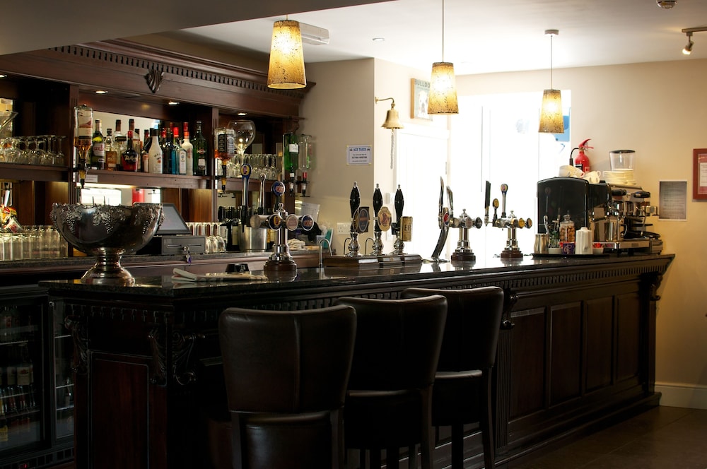 The Three Horseshoes Hotel 34/50