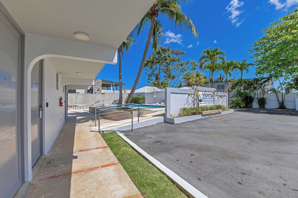 Viento Beach Lodge 24/35