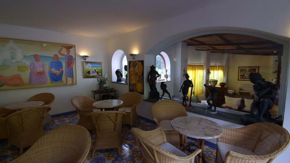 Hotel Semiramis 43/65