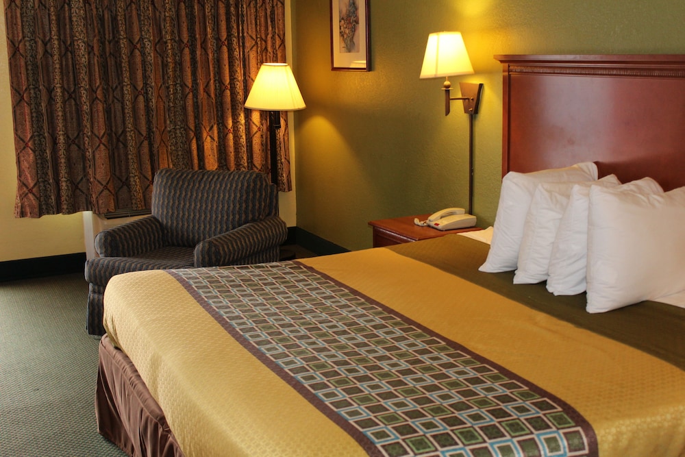 Americas Best Value Inn Conyers 26/54