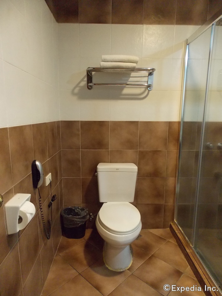 MO2 Westown Hotel Bacolod - Mandalagan 24/50